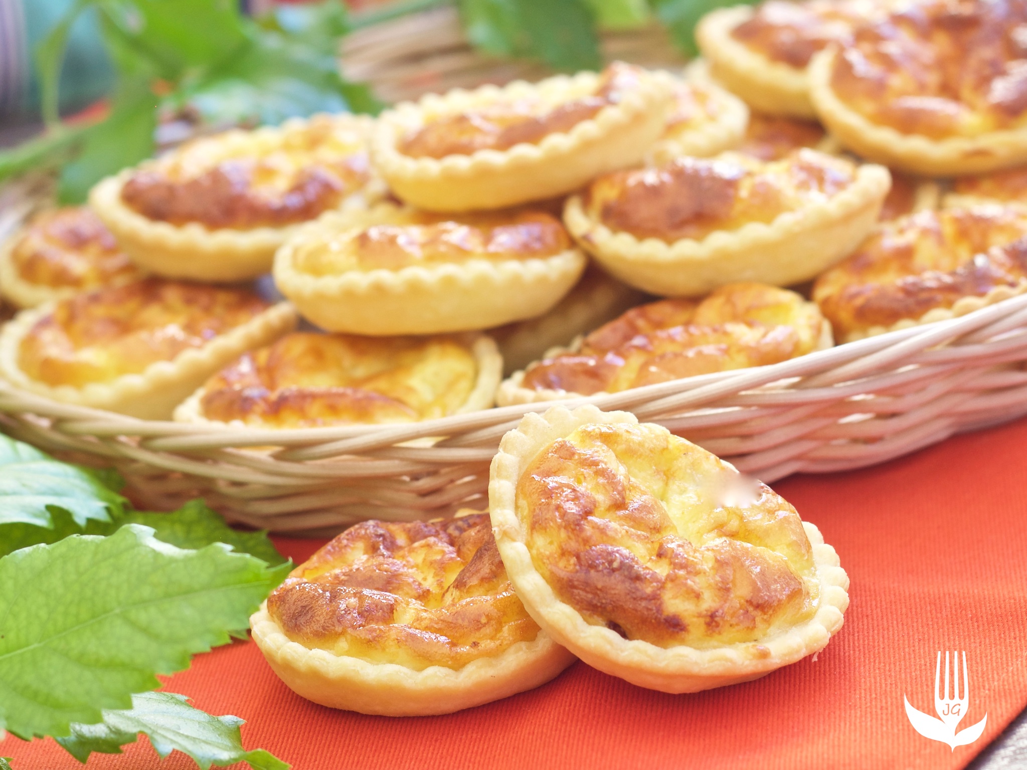 Mini Quiches Aux Lardons Jardin Des Gourmands 